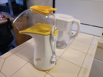 Brita Large 10 Cup Water Filter Pitcher BPA Free White 2