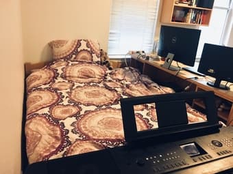 Spacious EV studio 9/1-17 3
