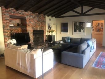 6/1-9/20 summer sublet near Stanford in a house close to downtown PA 1