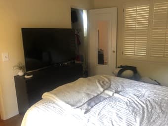 6/1-9/20 summer sublet near Stanford in a house close to downtown PA 3