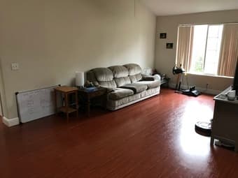 216ft2 Master Bedroom with bathroom, closet near Castro caltrain 1