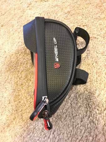 Bike phone holder, waterproof, like new 3