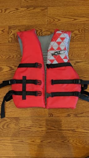 Free adult life vest 1