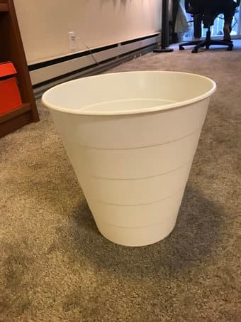 White trash can (for bedroom or living room) 1