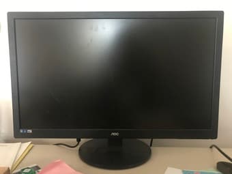 27” large computer monitor - like new 2