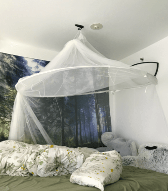 Ethereal White Ikea Net (good for bedrooms) 59" 1