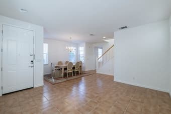 Great location - room for rent in East Palo Alto 2