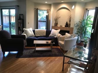 $964 Room Available in 3 BR/2.5 BA, 4 blocks from CalTrain 3