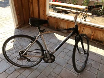 Trek 7000 Hybrid commuter/road bike 20 inch frame + Kryptonite u-lock 2