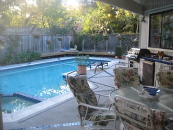 Avail 7/9 Large Master bedroom with big bathroom in large airy house 1