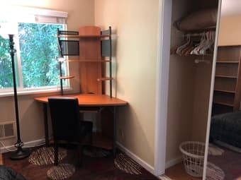 Nicely furnished room in Menlo Park Willows B&B style 3