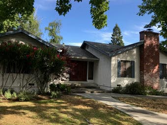 Large private bedroom in 3 bed / 2 bath house, Caltrain & downtown RWC 1