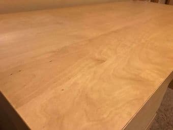 Desk and chair 3