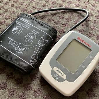 WiFi router + blood pressure monitor + RAM memory + Tiva 2