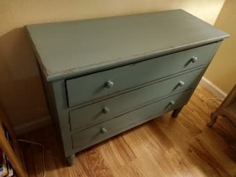 Hard-to-find chest with faux-vintage finish 2