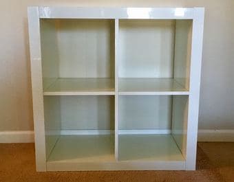 IKEA KALLAX Shelf Unit 2x2 (White) 3