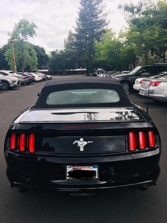 2016 Ford Mustang Convertible 3