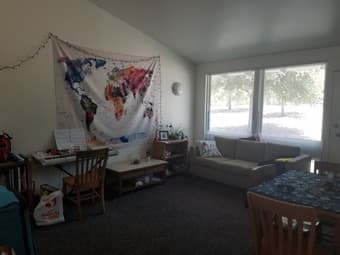 EV PRIVATE LOWRISE SUBLET (06/29 - 09/15)--WASHER AND DRYER IN UNIT 1