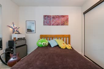 full size bed frame 1
