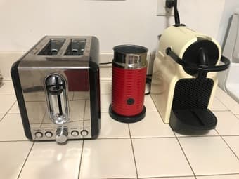 Nespresso Machine + Milk Frother + Toaster 1