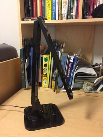 TaoTronics LED Desk Lamp 1