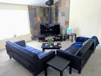 Room in 4BR/2BA in Palo Alto (Cal Ave) available Aug 1 2