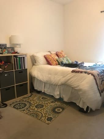 Furnished private bedroom in beautiful, fully-furnished home 4Bd/3Ba 1