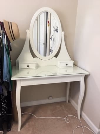 IKEA dressing table/vanity 2