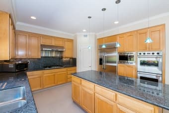 Room for rent in beautiful house :) 3
