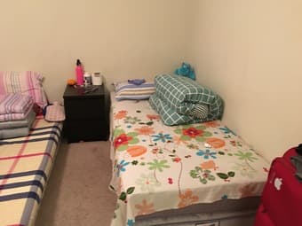 menlo park,15min to Stanford, furnished  room(share bathroom),8/25/201 2