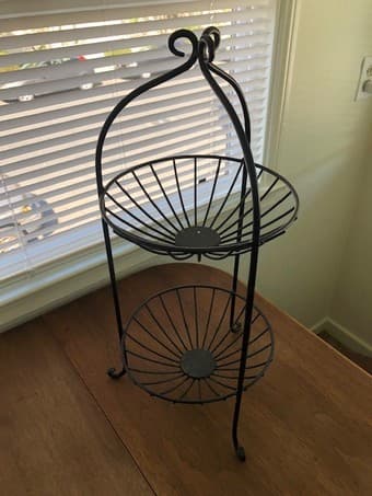 Holding Rack 1