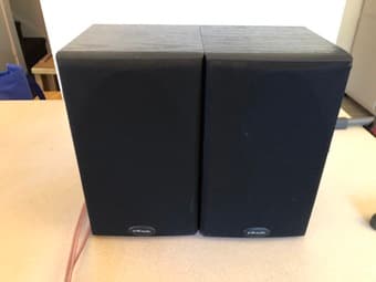 Polk subwoofer, center and bookshelf speakers 3
