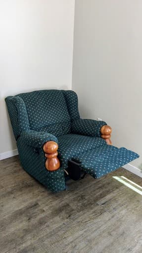 Recliner/Swing Sofa 1