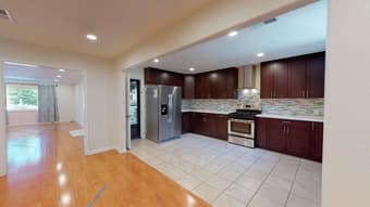 Room for rent in beautiful house :) 3