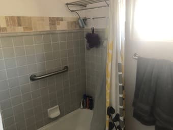 Roommate wanted, 2br, 1 bath near downtown Menlo Park 3