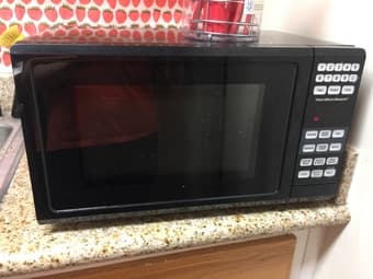 Microwave used for 6 months 1