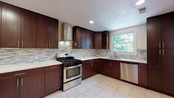 Room for rent in beautiful house :) 2
