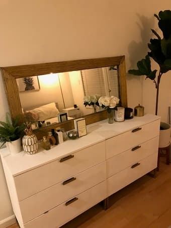 Looking for female for 1 bed, 1 bath - Aug 24th to Sept 21st - Female 2
