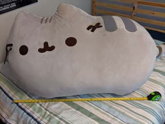 GUND Super Jumbo Pusheen 41 inches 41" 1