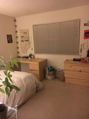 2BR available in 3BR/2BA in Los Altos 3