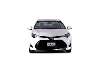 Toyota Corolla 2017 - White - $13,900 32K miles 2