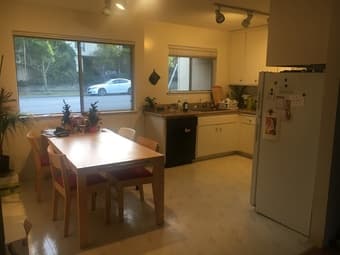 Bedroom and masterbedroom available in 3BR/2BA in Los Altos 1