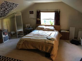 Huge Room Available in Menlo Park 1