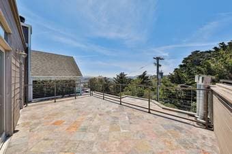 Seeking 3rd Housemate for Spacious 3BR 2-Level Home in Potrero Hill wi 2