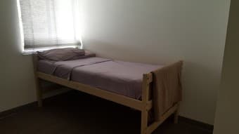 Room available very close to the hospitals starting Aug 24th and on! 1