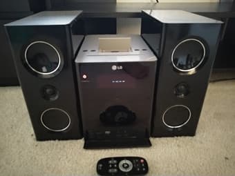 LG Audio System (CD, ipod, usb player) - Palo Alto 2
