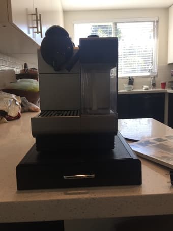 Nespresso DeLonghi Lattissima Coffee machine 1