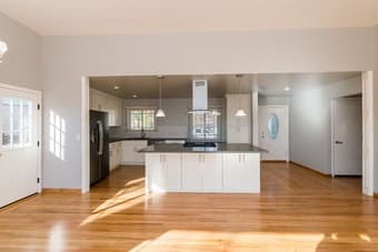 We have a beautiful, large room available in our gorgeous Redwood City 2