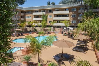 Roommate for furnished 1 Bed with detached Private Bath 3