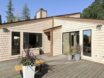 Room for Rent in beautiful Los Altos Hills home 1